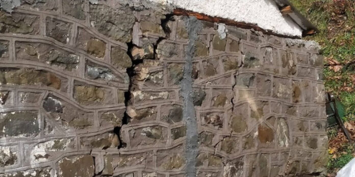 Καρδίτσα: Κατολισθήσεις στον οικισμό Αγίας Μαρίνας στο δήμο Λίμνης Πλαστήρα -Ζητούν βοήθεια οι κάτοικοι