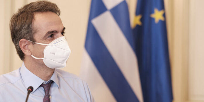 Μητσοτάκης: Μόνο ένας μαζικός εμβολιασμός μπορεί να βάλει τίτλους τέλους στην πανδημία και την οικονομική κρίση