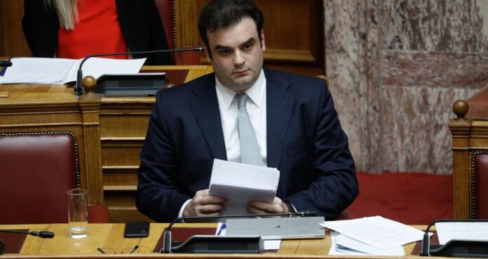 Αντιδράσεις στη Βουλή για την εθελούσια και το μοντέλο ΔΕΗ που προωθούν στα ΕΛΤΑ