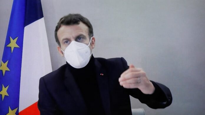 Μακρόν: Ήρωες οι χωροφύλακες που σκοτώθηκαν σε περιστατικό ενδοοικογενειακής βίας-(VIDEO)