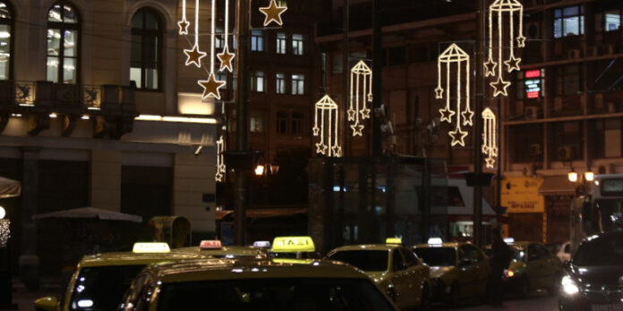 Πέτσας: Αλλάζει το ωράριο για μετακινήσεις στις γιορτές -Ενδεχομένως να αργήσει η άρση των μέτρων