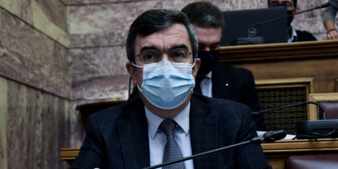 Οικονόμου: Έωλοι οι ισχυρισμοί για δήθεν καθοδήγηση της ΕΛΑΣ για άσκηση βίας