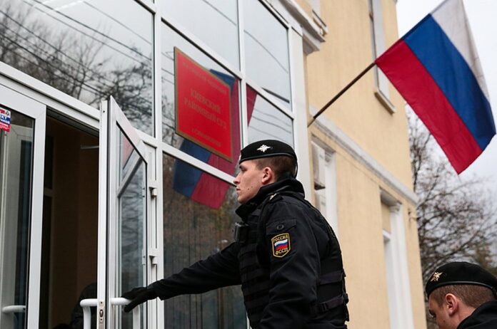 Ρωσία : Φυσικός συνελήφθη για εσχάτη προδοσία – Κατηγορείται ότι παρέδωσε σε ξένη χώρα απόρρητα μυστικά της αεροπορικής βιομηχανίας