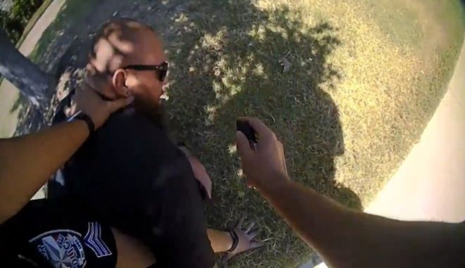 ΗΠΑ: “Συγγνώμη” της αστυνομίας για την σύλληψη άνδρα, που κατεγράφη on camera