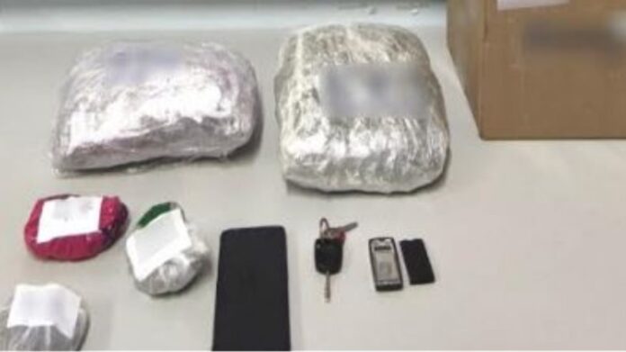 Καβάλα: Γυναίκα θα έστελνε δυο κιλά κάνναβης στη Θάσο με το πλοίο