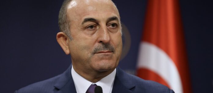 Ο Μ.Τσαβούσογλου «καρφώνει» την ελληνική κυβέρνηση: «Στους σχεδιασμούς μας είμαστε 6ν.μ. από τα ελληνικά νησιά»