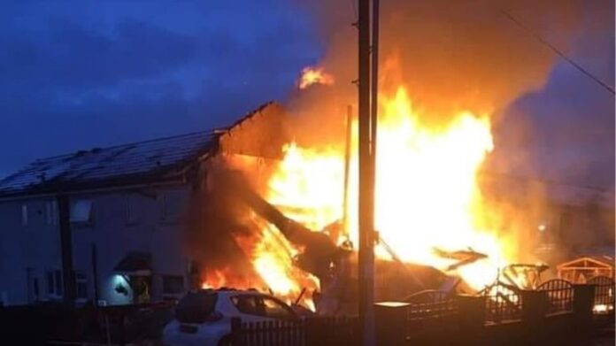 Έκρηξη σε γειτονιά κοντά στο Χάλιφαξ – Ισοπεδώθηκε ένα σπίτι, τραυματίστηκαν τρία άτομα