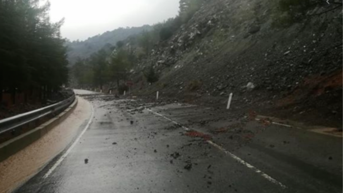 Κακοκαιρία – Ήπειρος: Προβλήματα από τις έντονες βροχοπτώσεις στο ορεινό δίκτυο