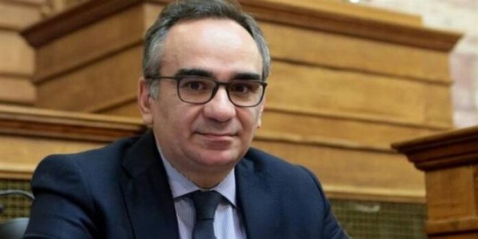 Κοντοζαμάνης: Ευθύνες στους γιατρούς για τους θανάτους εκτός ΜΕΘ