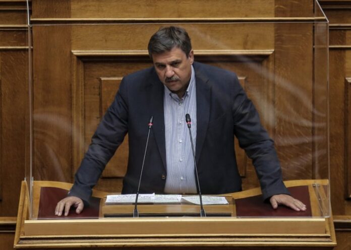 Ξανθός: Ο πρωθυπουργός ομολογεί την αποτυχία του ιδίου προσωπικά στη διαχείριση της πανδημίας