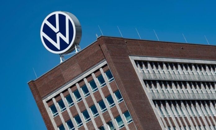 ΣΟΚ στην Τουρκία: Τα κλείνει όλα η Volkswagen