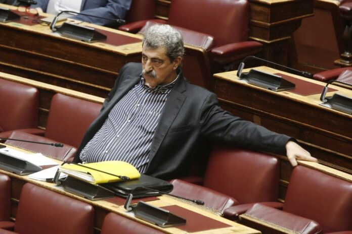 Αμηχανία στον ΣΥΡΙΖΑ μετά το «γ@μ@σ@με τη μεσαία τάξη» του Πολάκη