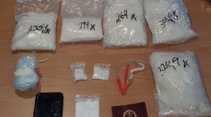 Πάτρα: Συνέλαβαν αλλοδαπό με μεθαμφεταμίνη που θα προωθούσε στο εξωτερικό (VIDEO)