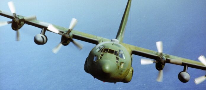 ΚΙΝΑΛ: «Γιατί στέλνουμε τα C-130 μας στο Ισραήλ για συντήρηση;»