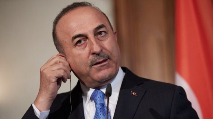 Τσαβούσογλου: Επιμένουμε σε λύση δύο κρατών στην Κύπρο