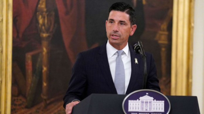 ΗΠΑ: Παραιτήθηκε και ο υπουργός Εσωτερικής Ασφαλείας Τσαντ Γουλφ