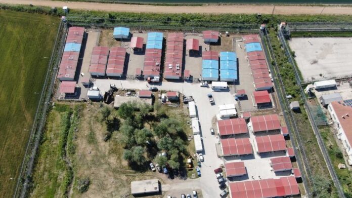 Μητροπολίτες Θράκης σε Μηταράκη: “Όχι” στη δομή Φυλακίου στην Ορεστιάδα