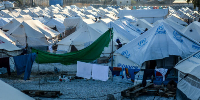 Υπουργείο Μετανάστευσης: Απάντηση σε δημοσιεύματα για τις συνθήκες ΚΥΤ στον Καρά Τεπέ