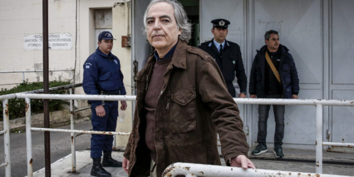 ΣΥΡΙΖΑ: Αναστάτωση, αμηχανία και απόπειρα εξηγήσεων για το κείμενο των 17 για Κουφοντίνα