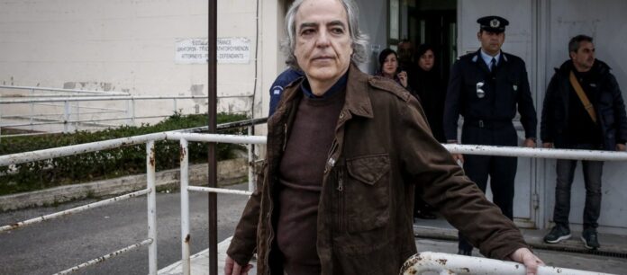 Δημήτρης Κουφοντίνας: Επέστρεψε στις Φυλακές Δομοκού