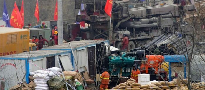 Νεκροί εντοπίστηκαν εννέα μεταλλωρύχοι που ήταν εγκλωβισμένοι δυο εβδομάδες σε ορυχείο στην Κίνα