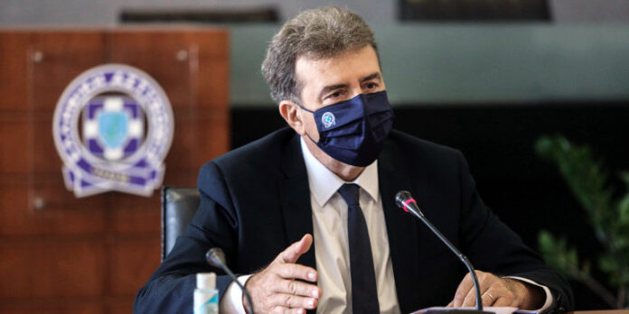 Χρυσοχοΐδης: Χωρίς πυροβόλα όπλα οι αστυνομικοί στα ΑΕΙ -Θα έχουν γκλομπ και χειροπέδες