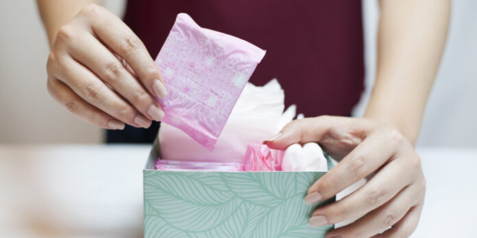 Βρετανία: Καταργείται από σήμερα ο ΦΠΑ στα ταμπόν και τα προϊόντα υγιεινής για τις γυναίκες