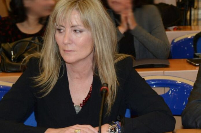 Ποινική δίωξη σε 8 στελέχη της Novartis άσκησε η Τουλουπάκη, στην εκπνοή της θητείας της