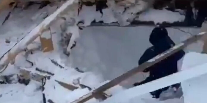 Ρωσία: Χιονοστιβάδα «χτύπησε» χιονοδρομικό κέντρο -Ενας νεκρός – (VIDEO)