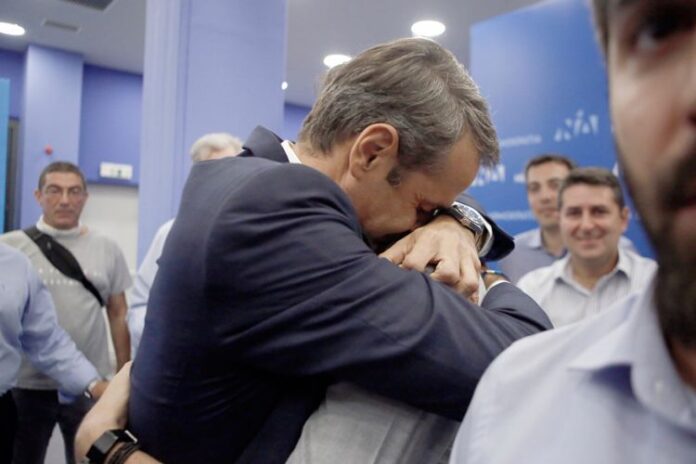 Ικαρία: “Ένα νησί ελεύθερο από κορονοϊό επισκέφθηκε ο πρωθυπουργός, για… να επιθεωρήσει τα εμβολιαστικά κέντρα”