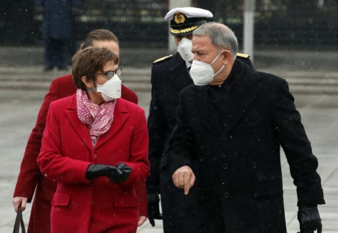 Άγκυρα: «Ευχαριστούμε το Βερολίνο» – Γερμανία: Δεν συντρέχει σήμερα λόγος κυρώσεων στην Τουρκία