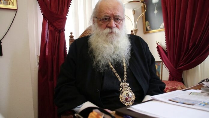 Διασωληνωμένος νοσηλεύεται στο Νοσοκομείο “Παπαγεωργίου” ο Μητροπολίτης Κιλκίς κ. Εμμανουήλ