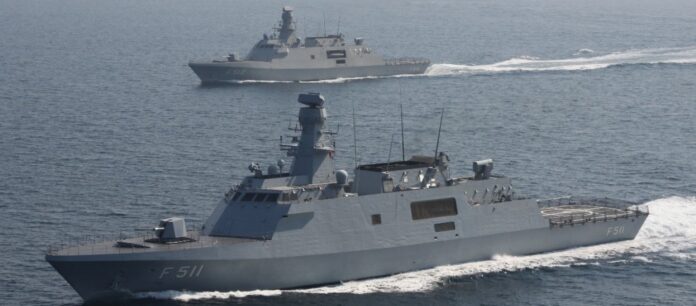 TCG Cesme: Συνοδεία κορβετών πλέει προς την ελληνική υφαλοκρηπίδα και η κυβέρνηση απλά το «παρακολουθεί»! – (VIDEO)