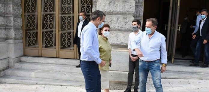 Σκάνδαλο παιδεραστίας Δ.Λιγνάδη: Το «εξαπατηθήκαμε» της κυβέρνησης και η ομολογία – (VIDEO)