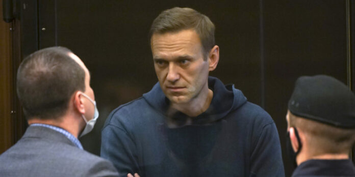 Ρωσία: Ο Ναβάλνι μεταφέρθηκε από τις φυλακές «Ματρόσκαγια Τισινά» σε άλλη τοποθεσία