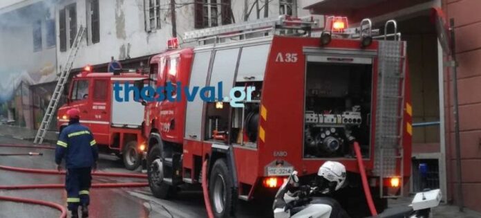 Θεσσαλονίκη: Πυρκαγιά σε μονοκατοικία στην Πυλαία