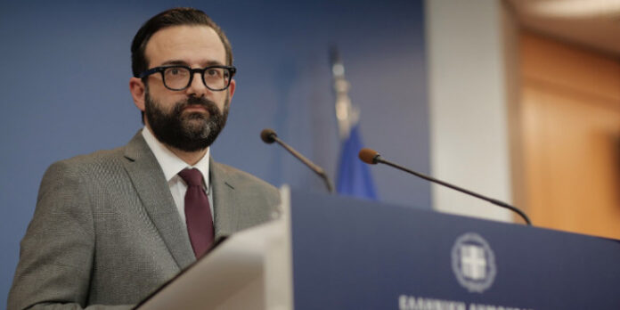 Ταραντίλης σε Τσίπρα: «Χυδαίο και υποκριτικό να προσπαθεί να εκμεταλλευτεί πολιτικά τον πόνο κακοποιημένων ανθρώπων»