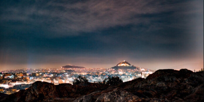 Συναγερμός από Τσιόδρα: Θα έχουμε 7.000-8.000 νέα κρούσματα ανά εβδομάδα