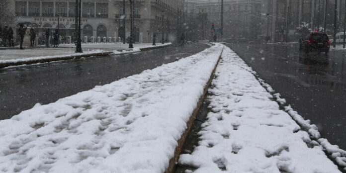 Σκανδαλίδης: Όταν δεν μπορείς να περάσεις τη Β. Σοφίας, δεν μπορεί να λες ότι κάνεις σοβαρή διαχείριση της κακοκαιρίας