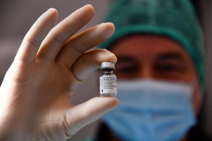 Ιταλία: Υποχρεωτικός εμβολιασμός γιατρών – Όποιος αρνείται δεν θα πληρώνεται