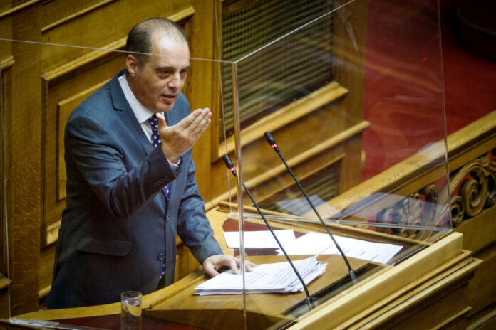 Βελόπουλος: Αντί να καθαρίσουν τα Εξάρχεια, έγινε όλη η χώρα Εξάρχεια