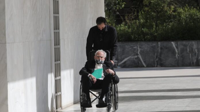 Στο «Λαϊκό» με σοβαρά καρδιαγγειακά προβλήματα ο Άκης Τσοχατζόπουλος