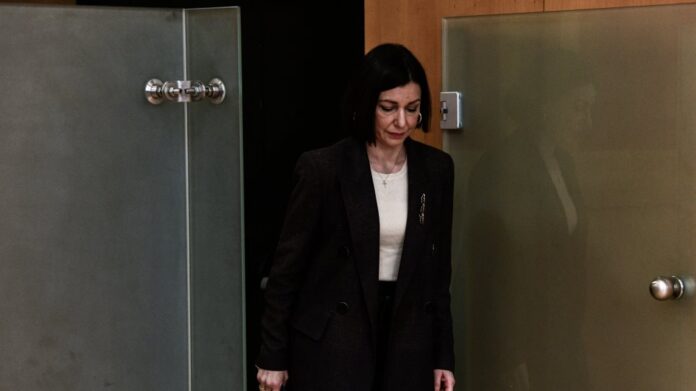 Πελώνη: Στα μέσα της εβδομάδας οι αποφάσεις για ελεγχόμενη επανεκκίνηση λιανεμπορίου – σχολείων