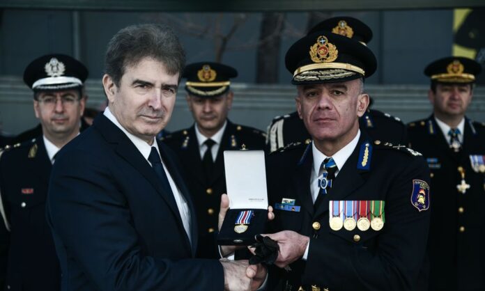 Εγγύηση 5.000 ευρώ στον αρχηγό της Πυροσβεστικής από τον ανακριτή, για την τραγωδία στο Μάτι