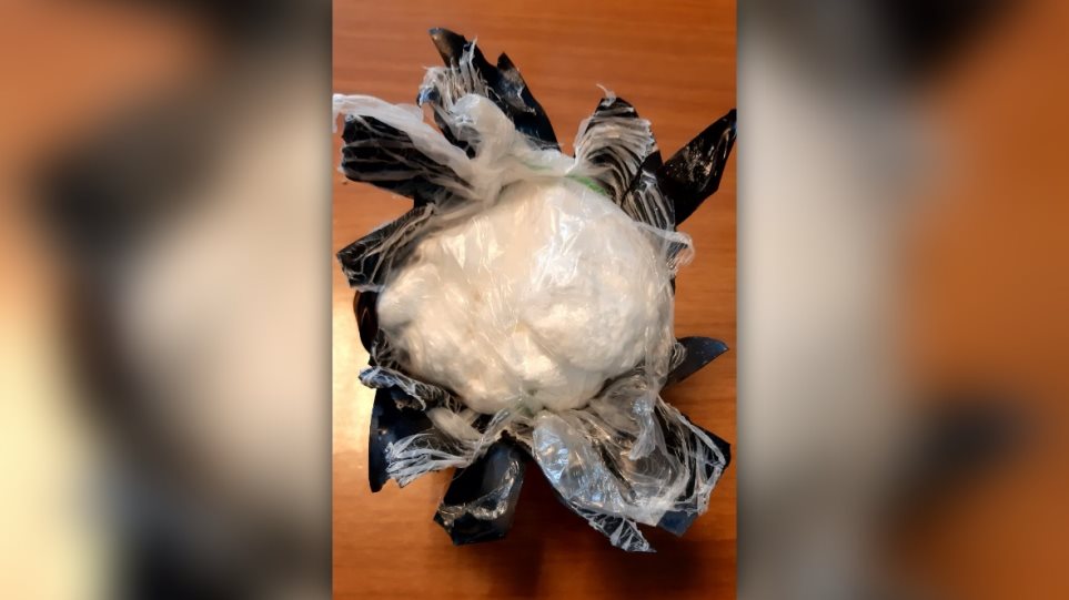 PicsArt_03-27-09_45_56