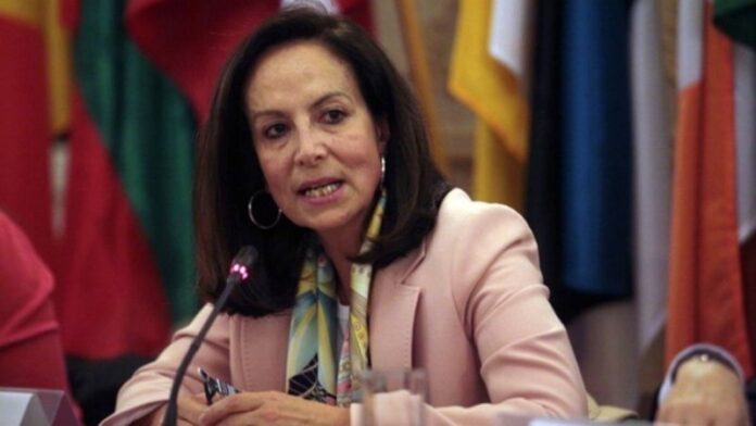 Διαμαντοπούλου: Αποσύρεται από τη διεκδίκηση της ηγεσίας του ΟΟΣΑ