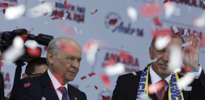 Παραλήρημα Μπαχτσελί: Οι Ελληνες θα πληρώσουν το τίμημα για το αίμα του 1821