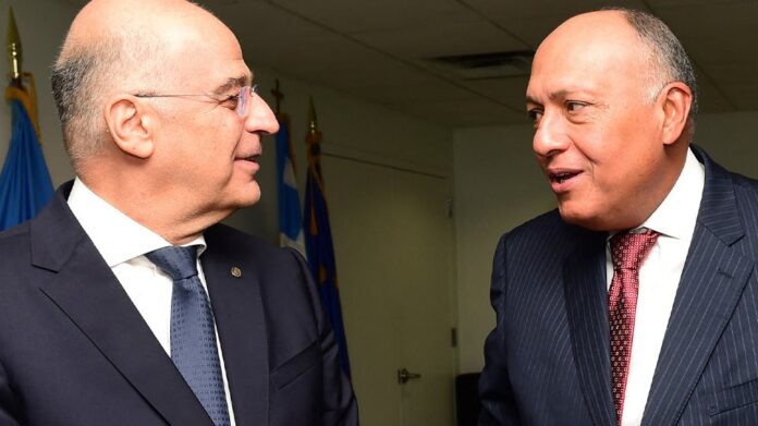 Ελληνοτουρκικά: Ο Τσαβούσογλου «φαντασιώνεται» συμφωνία Τουρκίας – Αιγύπτου για την ΑΟΖ, αλλά το Κάιρο έχει άλλη άποψη