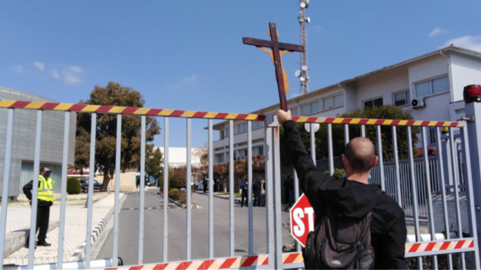 Eurovision – Κύπρος: Εκδήλωση διαμαρτυρίας έξω από το ΡΙΚ για το «El Diablo»-(ΦΩΤΟ)