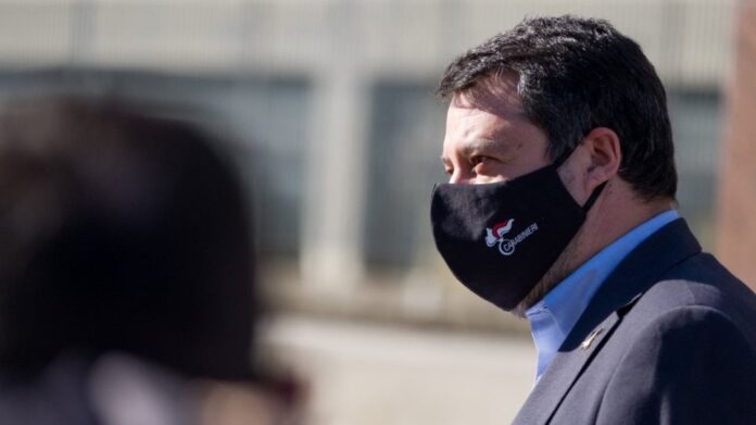 Εισαγγελία Παλέρμο: Να παραπεμφθεί σε δίκη ο Σαλβίνι για στέρηση ατομικής ελευθερίας σε μετανάστες